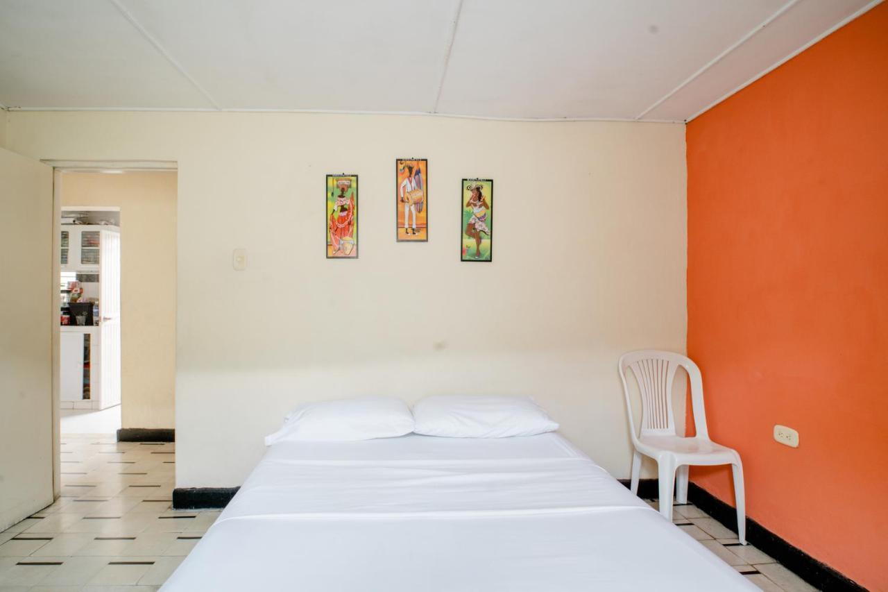 Habitacion Privada En Casa De Mis Padres Barranquilla  Bagian luar foto